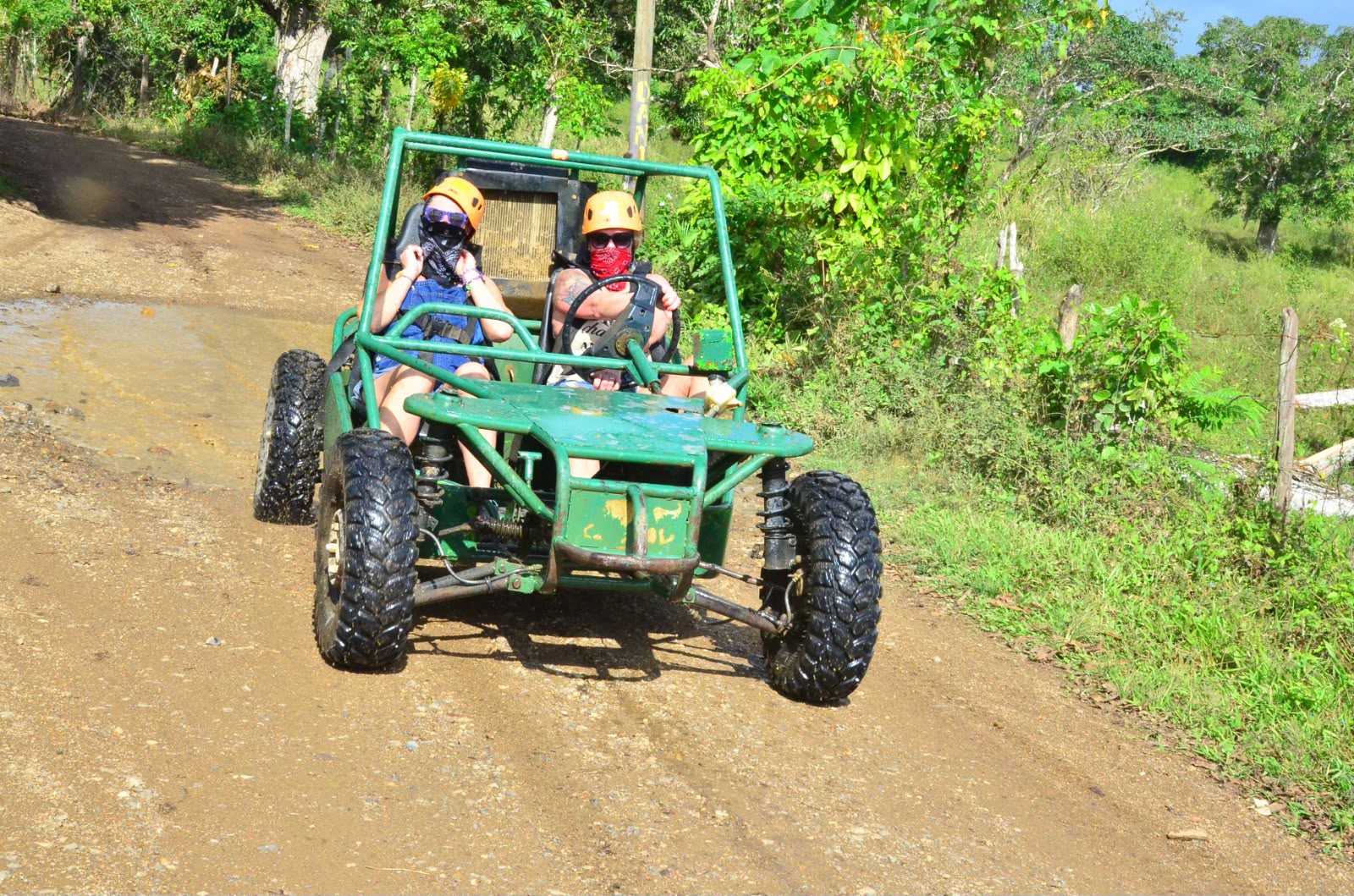 Buggies/ATV + Cueva o Cenote + Playa Macao vista 2